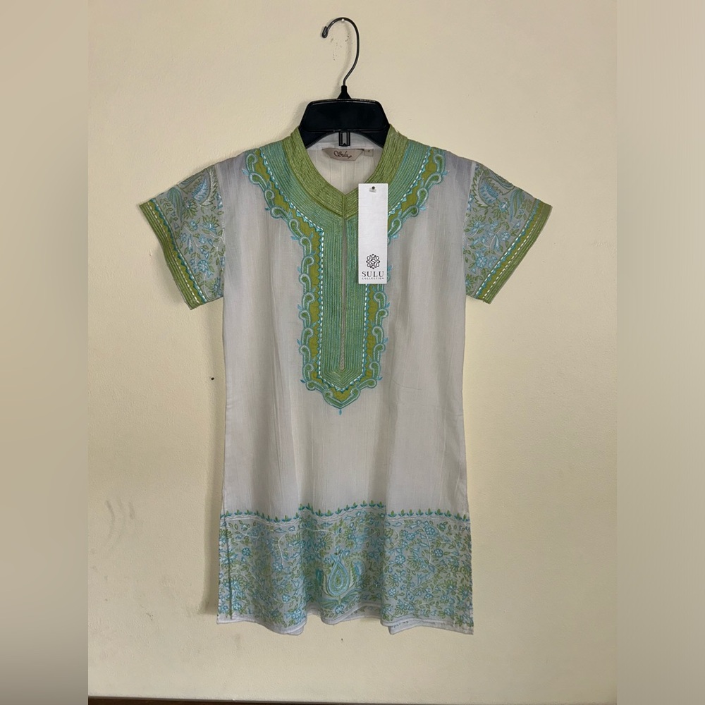Short sleeve Sulu Collection tunic